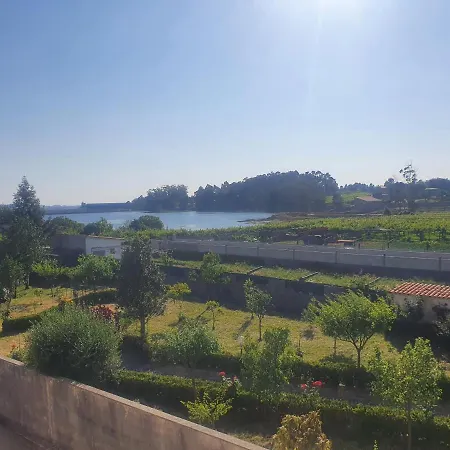 Nueva Vista * Pontevedra